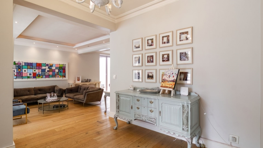4 Bedroom Property for Sale in Fresnaye Western Cape